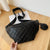 Découvrir le modèle Noir Sac Banane Bleu Matelassé Tendance Unisexe - modèle Noir - Banane Avenue ™