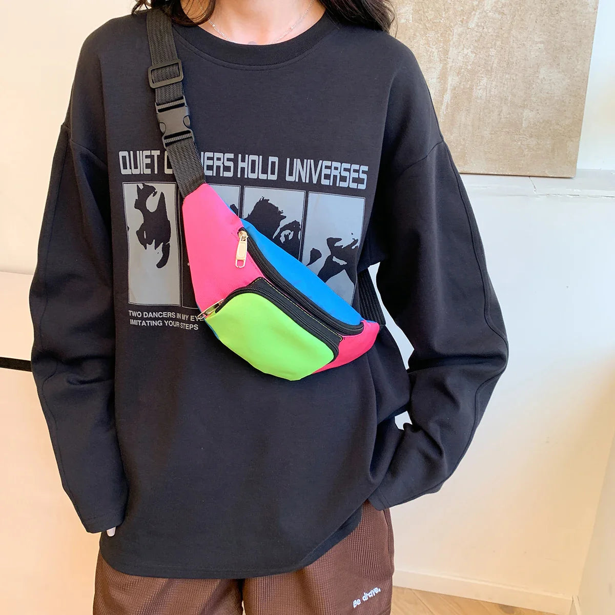 Sac Banane tissu tricolore pratique et résistant pour voyage et randonnée