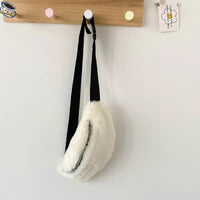 Sac Banane Doux Peluche Tendance Unisexe - modèle beige waist bag - Banane Avenue ™