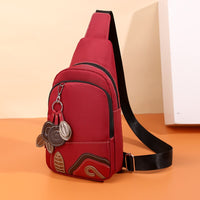 Sacoche Banane Urbaine Chic Brodée - modèle Rouge - Banane Avenue ™